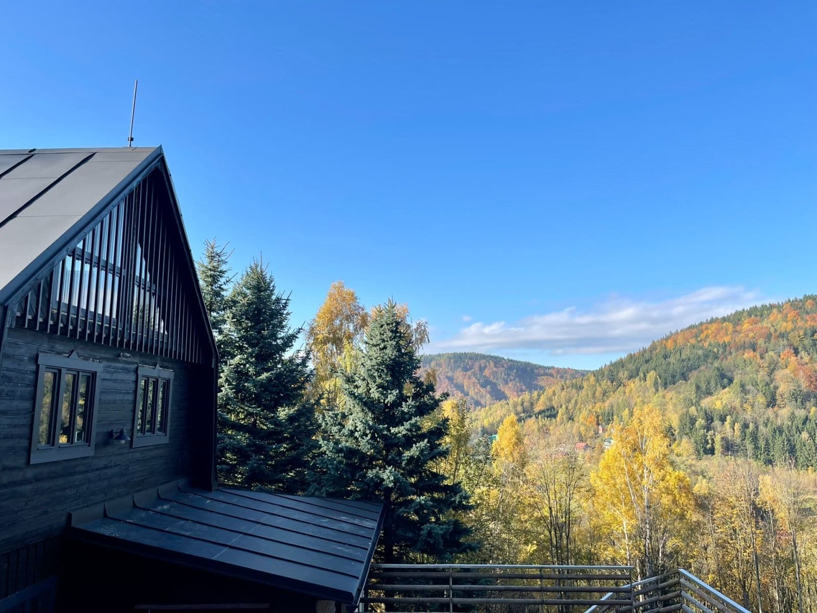 Prodej domu 271 m², pozemek 2.776 m², Pustinská, Desná, Liberecký kraj Prodej domu 271 m², pozemek 2.776 m², Pustinská, Desná, Liberecký kraj