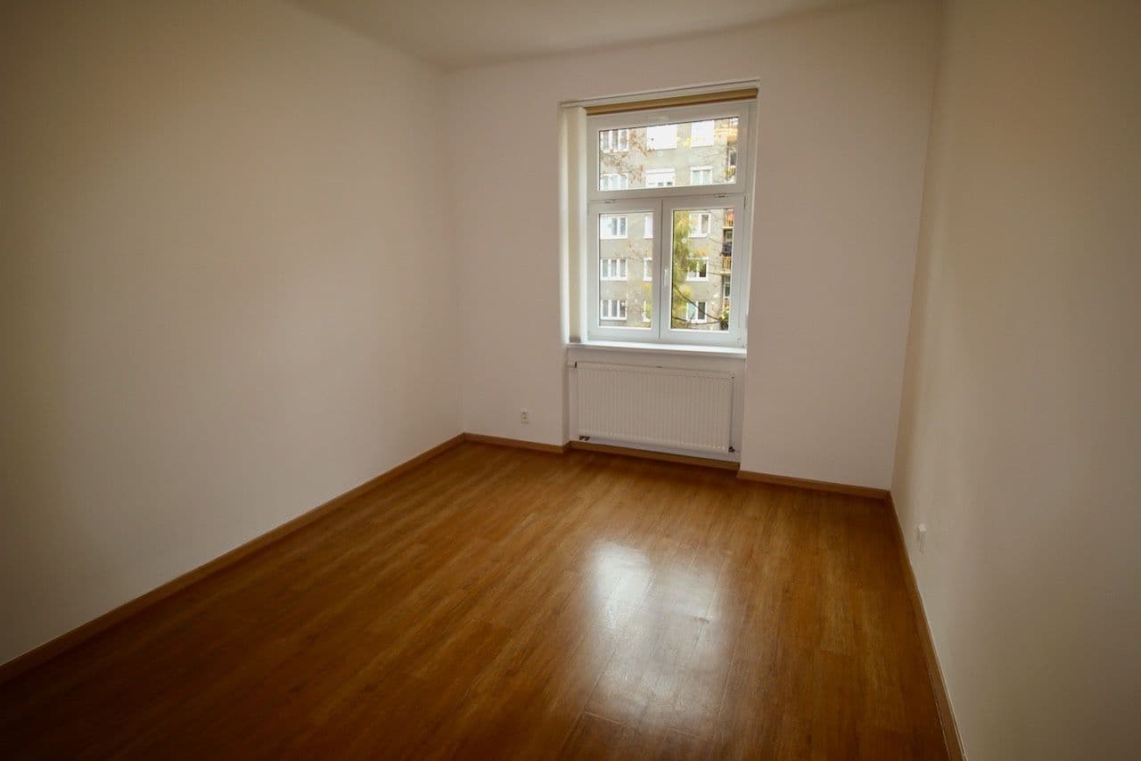 Pronájem bytu 3+kk 93 m², Písecká, Praha, Praha Pronájem bytu 3+kk 93 m², Písecká, Praha, Praha