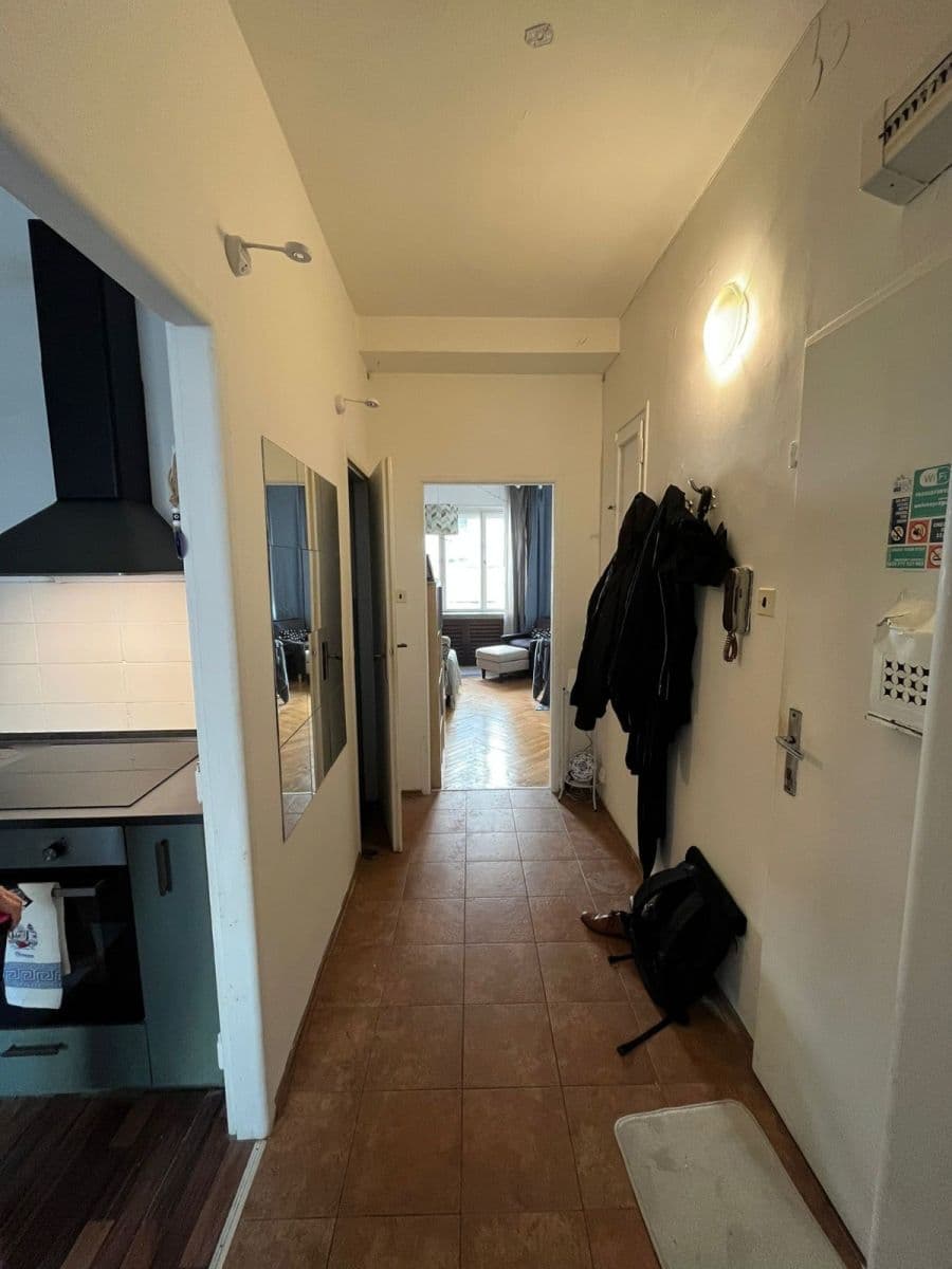 Prodej bytu 1+1 41 m², Na Zbořenci, Praha, Praha Prodej bytu 1+1 41 m², Na Zbořenci, Praha, Praha