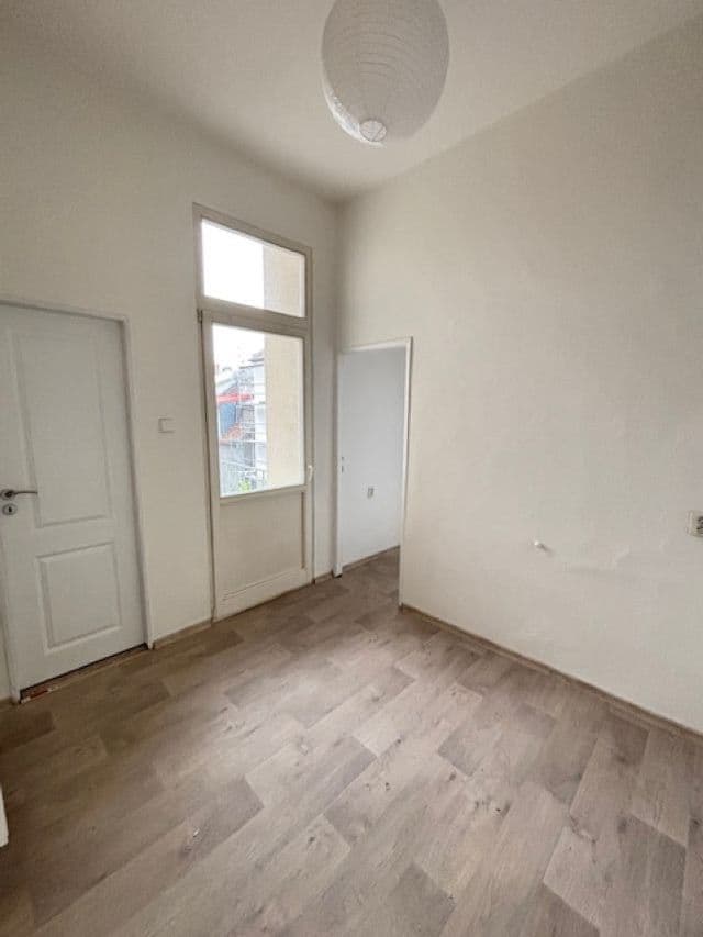 Pronájem bytu 3+1 104 m², Antonína Slavíka, Brno, Jihomoravský kraj Pronájem bytu 3+1 104 m², Antonína Slavíka, Brno, Jihomoravský kraj