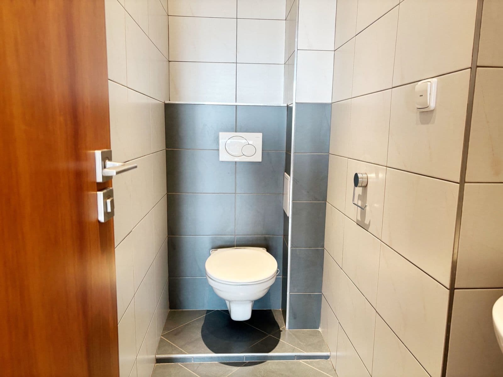 Pronájem bytu 3+kk 123 m², Kostelní, Praha, Praha Pronájem bytu 3+kk 123 m², Kostelní, Praha, Praha