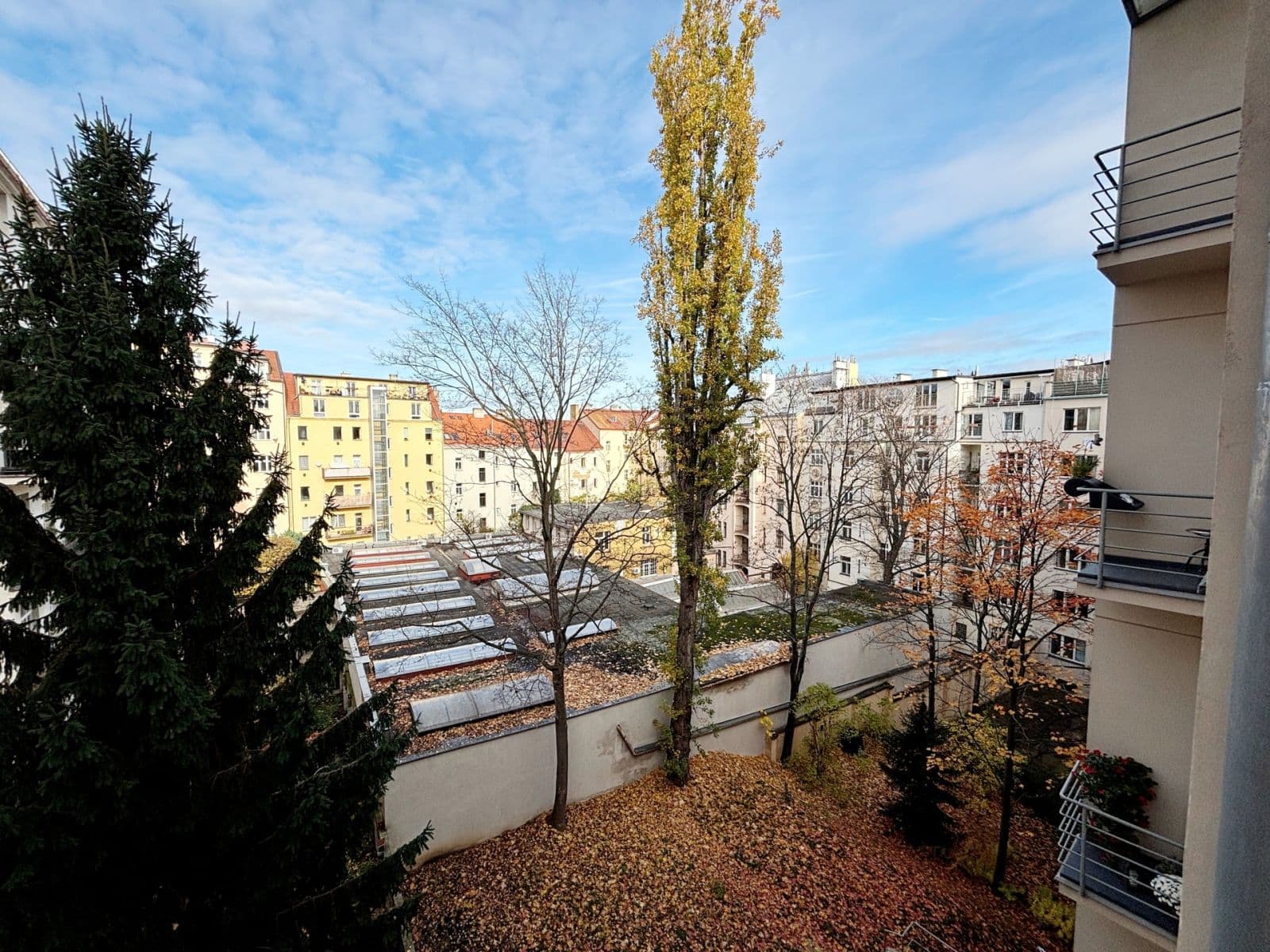 Pronájem bytu 3+kk 123 m², Kostelní, Praha, Praha Pronájem bytu 3+kk 123 m², Kostelní, Praha, Praha