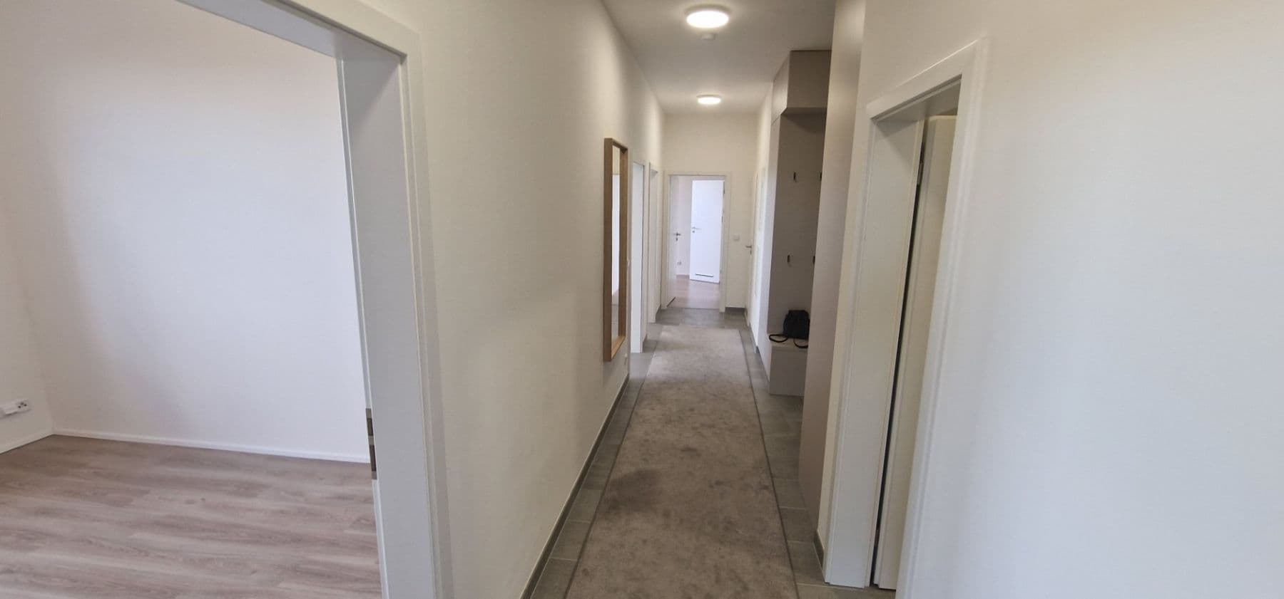 Pronájem bytu 5+kk 106 m², Knovízská, Praha, Praha Pronájem bytu 5+kk 106 m², Knovízská, Praha, Praha