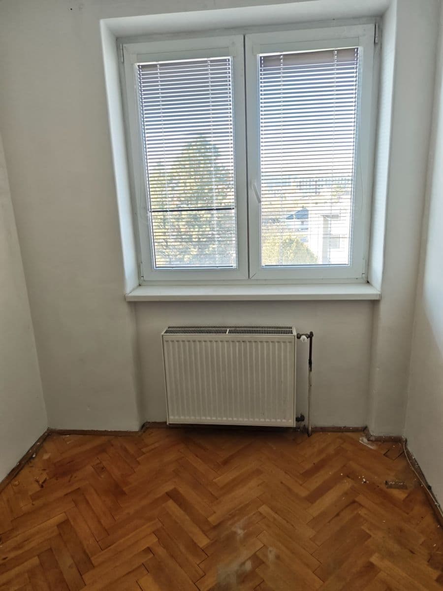 Prodej bytu 3+1 70 m², Pod Vinicí, Choceň, Pardubický kraj Prodej bytu 3+1 70 m², Pod Vinicí, Choceň, Pardubický kraj