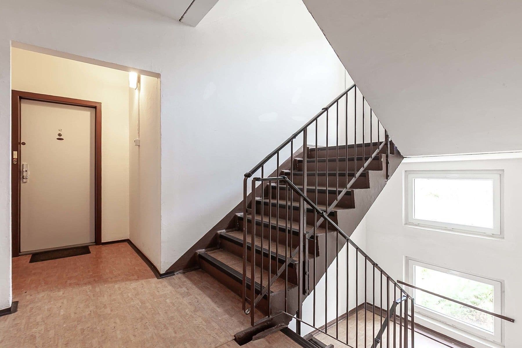 Prodej bytu 2+kk 41 m², Semická, Praha, Praha Prodej bytu 2+kk 41 m², Semická, Praha, Praha