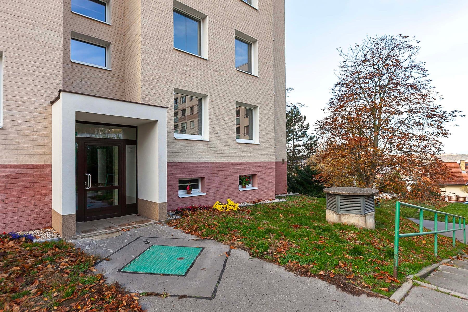 Prodej bytu 2+kk 41 m², Semická, Praha, Praha Prodej bytu 2+kk 41 m², Semická, Praha, Praha