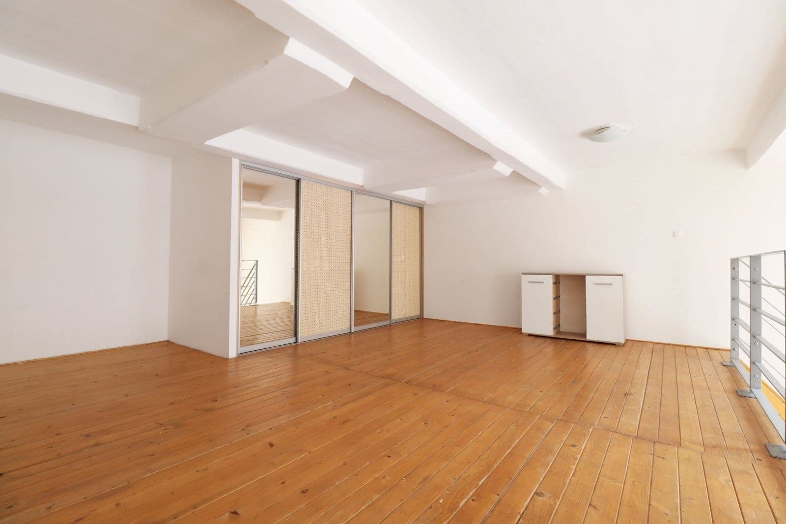 Pronájem bytu 2+kk 76 m², Novákových, Praha, Praha Pronájem bytu 2+kk 76 m², Novákových, Praha, Praha