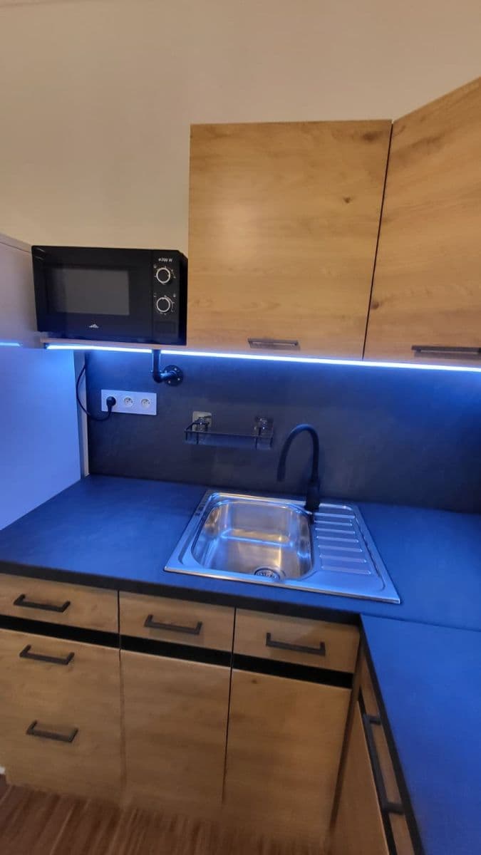 Pronájem bytu 2+kk 45 m², Opavská, Teplice, Ústecký kraj Pronájem bytu 2+kk 45 m², Opavská, Teplice, Ústecký kraj