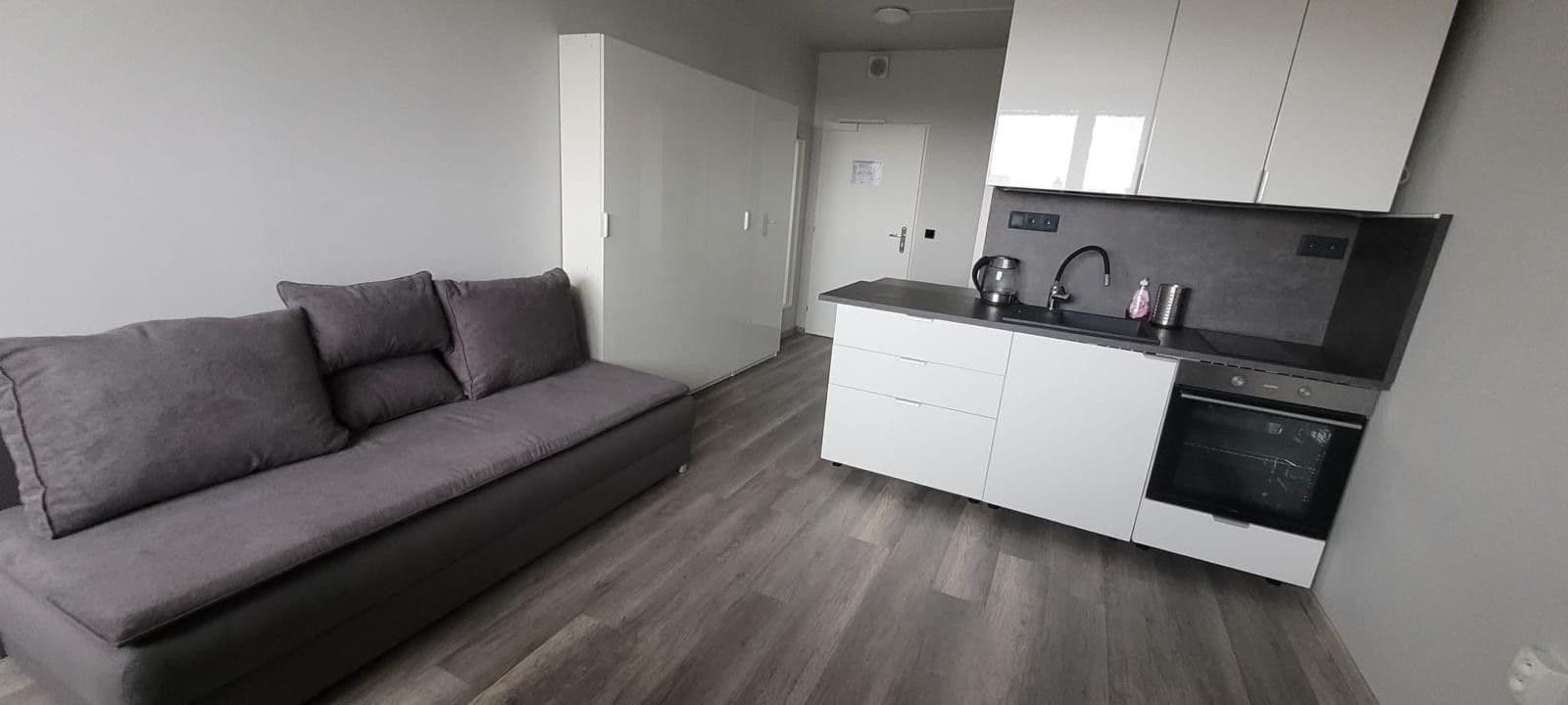 Pronájem bytu 1+kk 26 m², Děčínská, Praha, Praha Pronájem bytu 1+kk 26 m², Děčínská, Praha, Praha