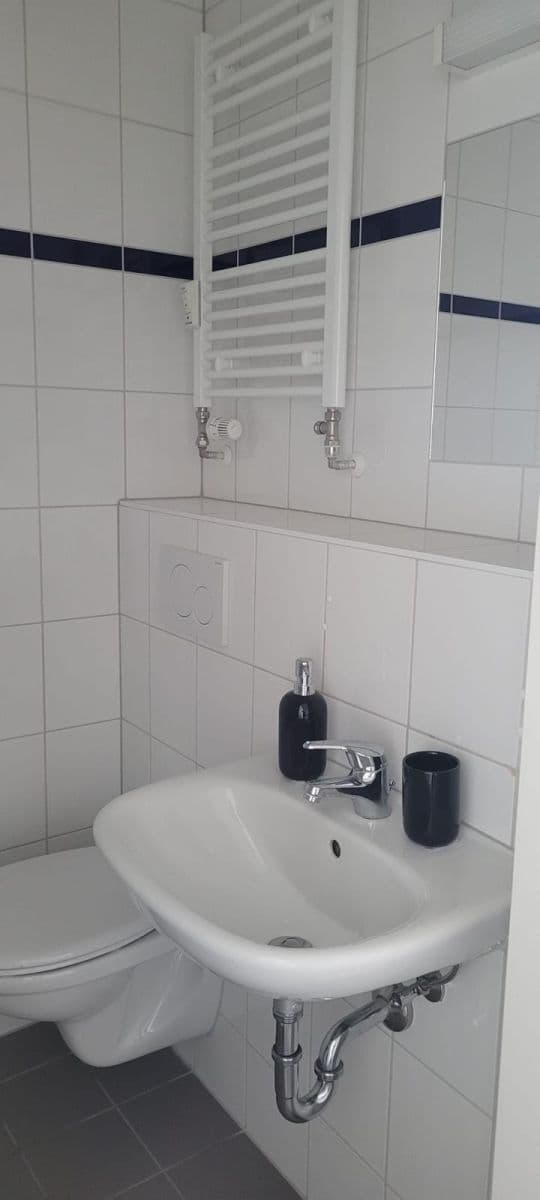 Pronájem bytu 1+kk 26 m², Děčínská, Praha, Praha Pronájem bytu 1+kk 26 m², Děčínská, Praha, Praha