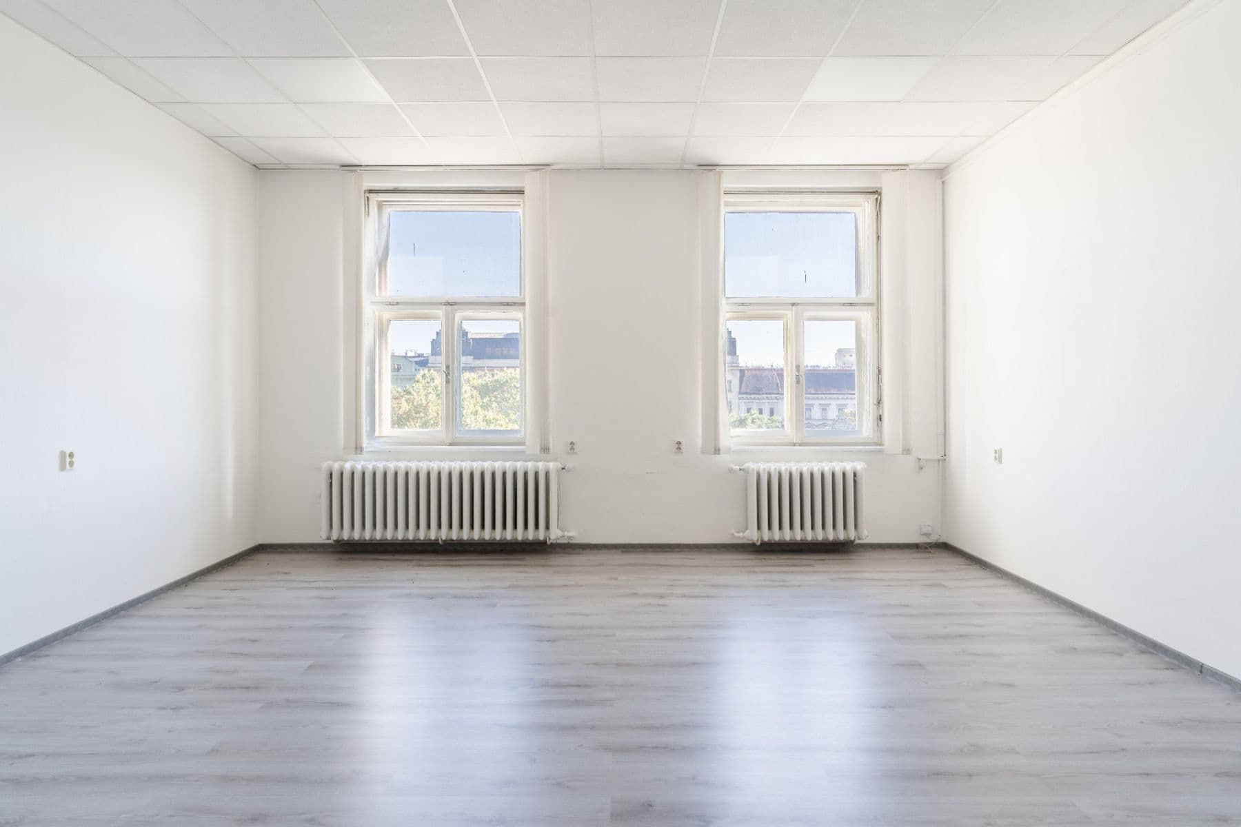 Pronájem kanceláře 30 m², Dvořákova, Brno, Jihomoravský kraj Pronájem kanceláře 30 m², Dvořákova, Brno, Jihomoravský kraj