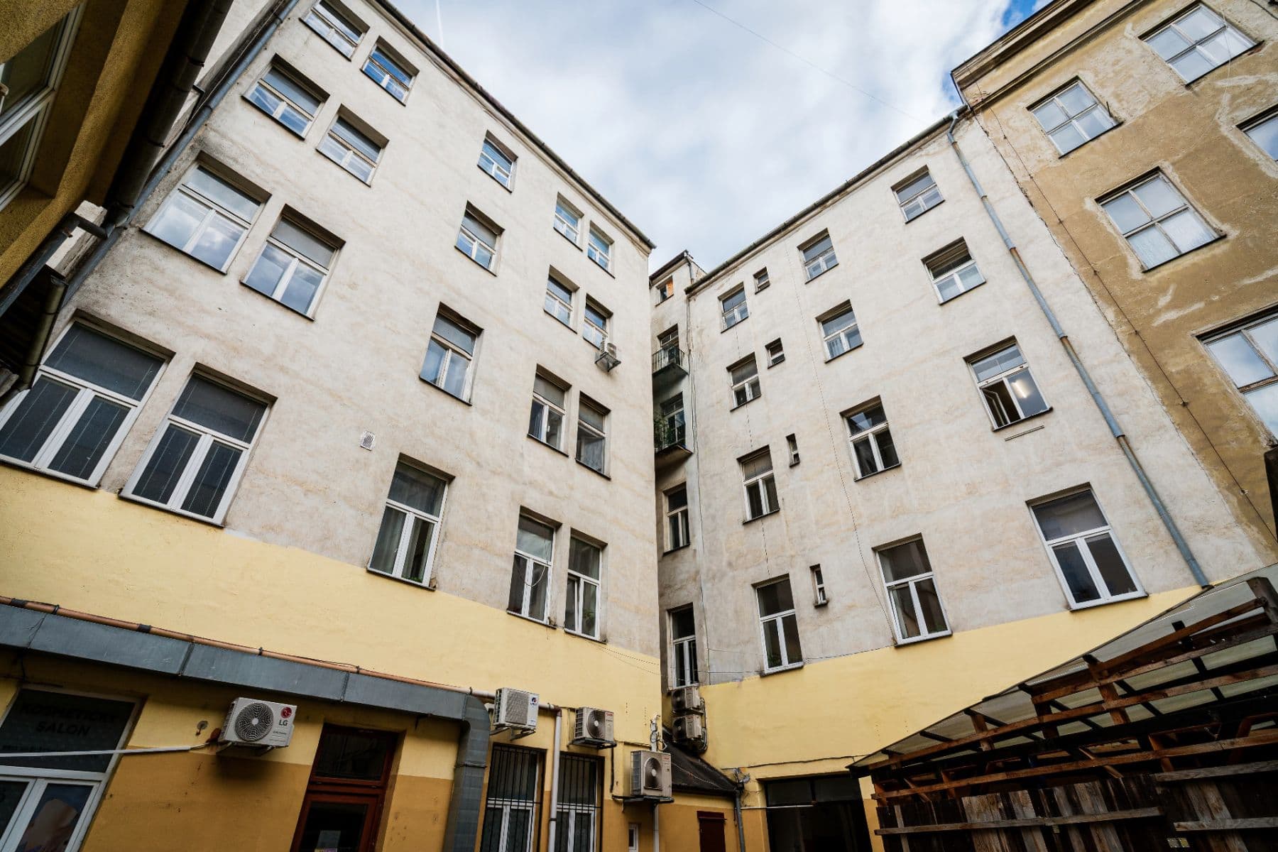 Pronájem kanceláře 30 m², Dvořákova, Brno, Jihomoravský kraj Pronájem kanceláře 30 m², Dvořákova, Brno, Jihomoravský kraj