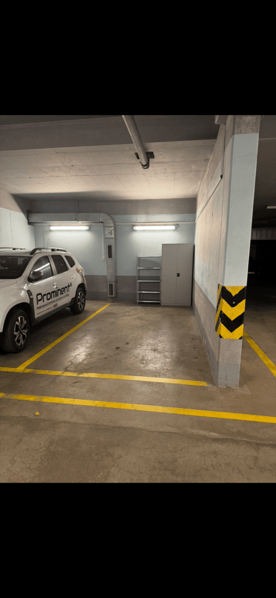 Pronájem garáže 10 m², Tavolníková, Praha, Praha Pronájem garáže 10 m², Tavolníková, Praha, Praha