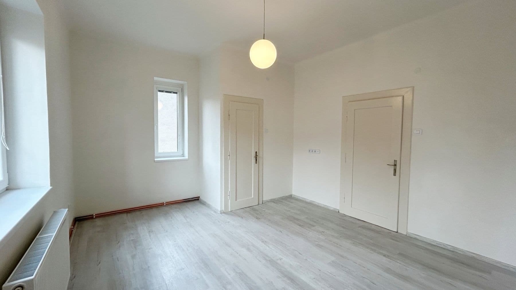 Pronájem bytu 2+1 60 m², Dr. Beneše, Poděbrady, Středočeský kraj Pronájem bytu 2+1 60 m², Dr. Beneše, Poděbrady, Středočeský kraj