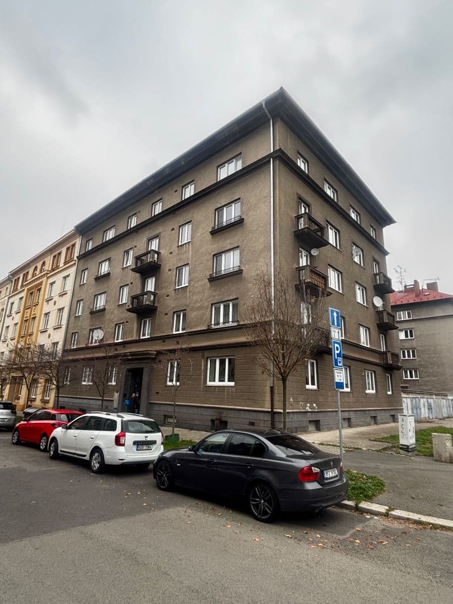 Prodej bytu 2+1 58 m², Božkovská, Plzeň, Plzeňský kraj Prodej bytu 2+1 58 m², Božkovská, Plzeň, Plzeňský kraj