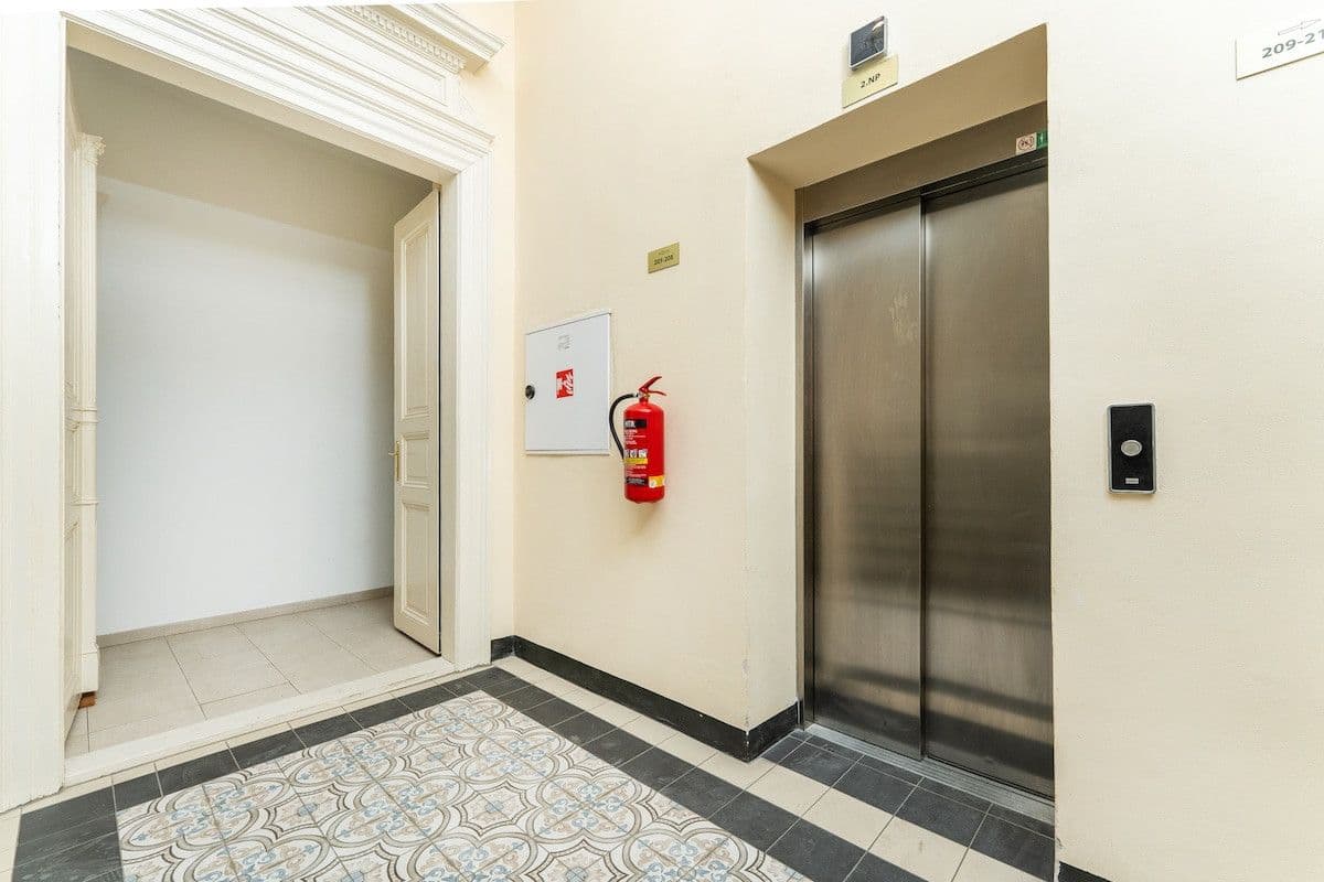 Pronájem bytu 40 m², Washingtonova, Praha, Praha Pronájem bytu 40 m², Washingtonova, Praha, Praha