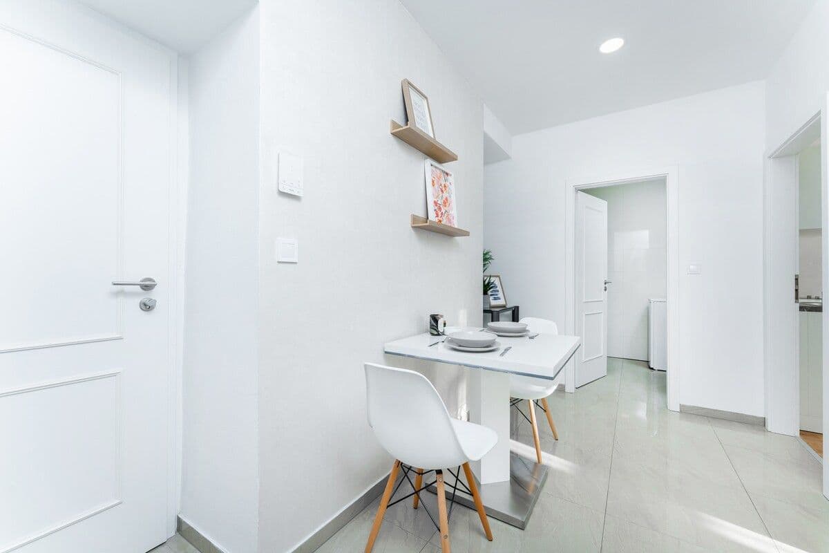 Pronájem bytu 40 m², Washingtonova, Praha, Praha Pronájem bytu 40 m², Washingtonova, Praha, Praha