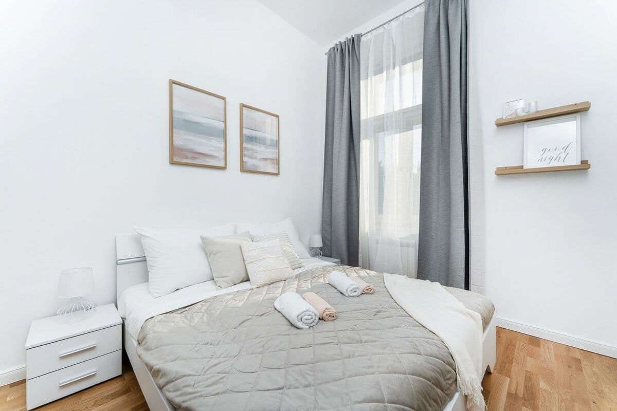 Pronájem bytu 40 m², Washingtonova, Praha, Praha Pronájem bytu 40 m², Washingtonova, Praha, Praha