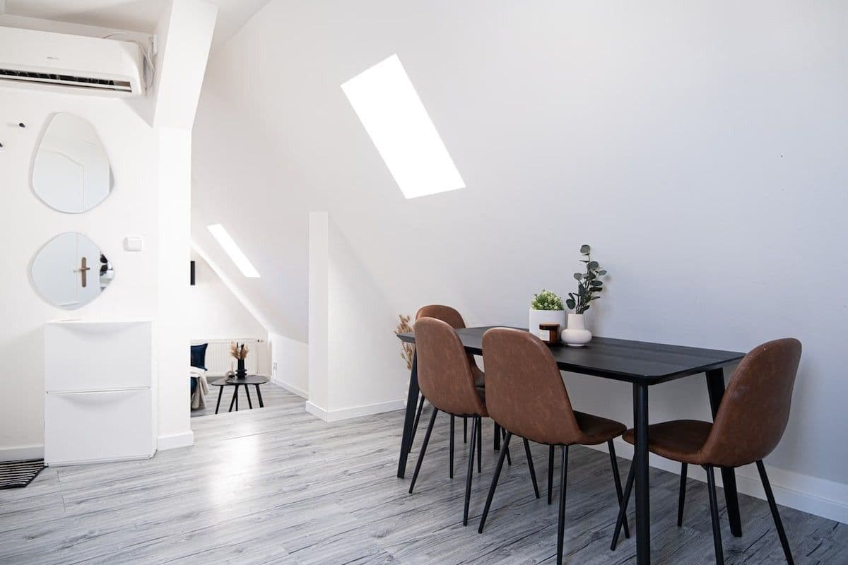 Pronájem bytu 38 m², Školská, Praha, Praha Pronájem bytu 38 m², Školská, Praha, Praha