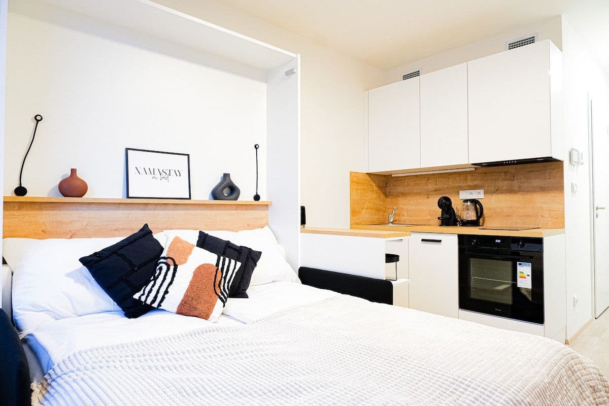 Pronájem bytu 20 m², Plzeňská, Praha, Praha Pronájem bytu 20 m², Plzeňská, Praha, Praha