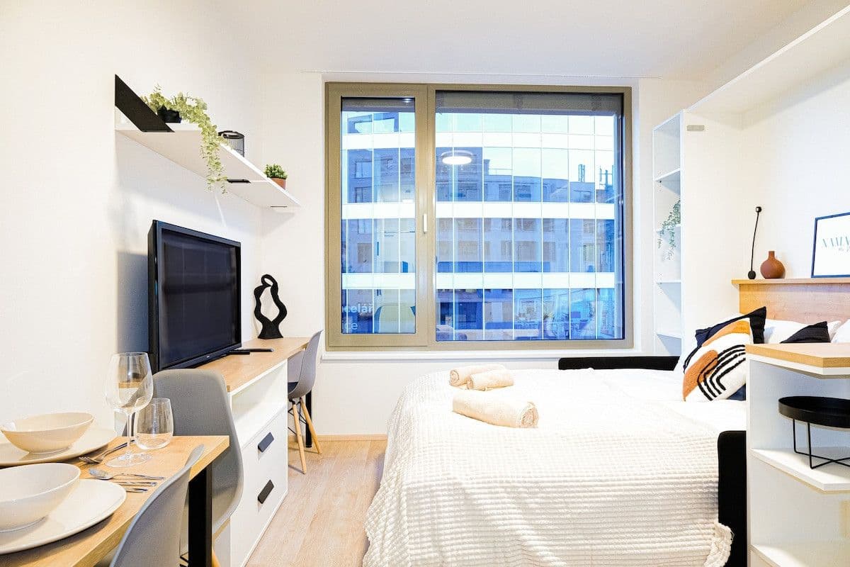 Pronájem bytu 20 m², Plzeňská, Praha, Praha Pronájem bytu 20 m², Plzeňská, Praha, Praha