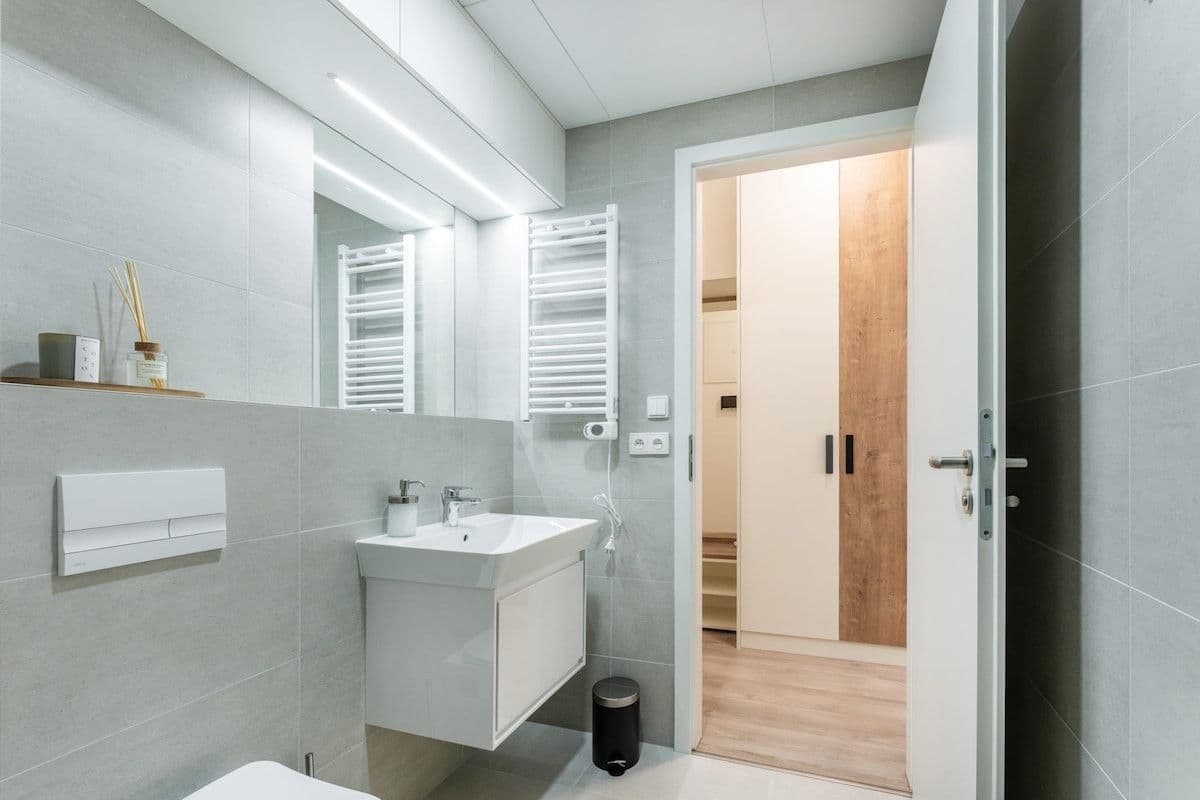 Pronájem bytu 35 m², Plzeňská, Praha, Praha Pronájem bytu 35 m², Plzeňská, Praha, Praha