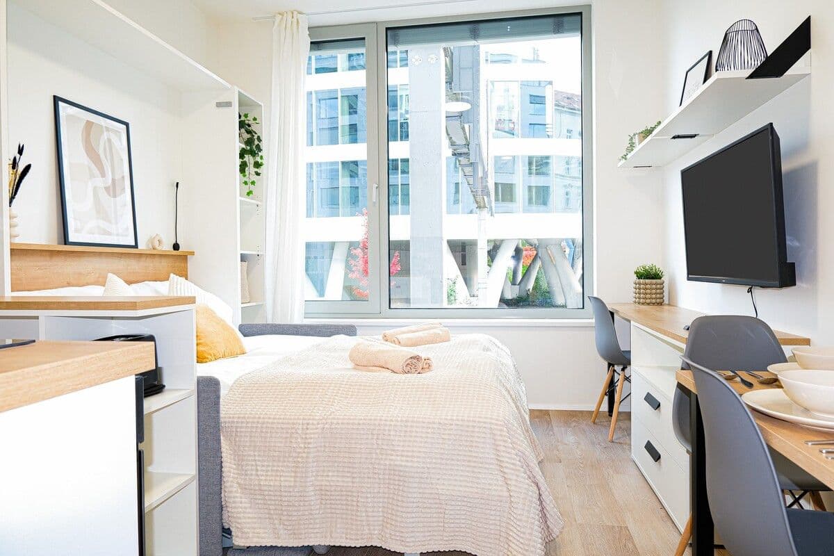 Pronájem bytu 23 m², Plzeňská, Praha, Praha Pronájem bytu 23 m², Plzeňská, Praha, Praha