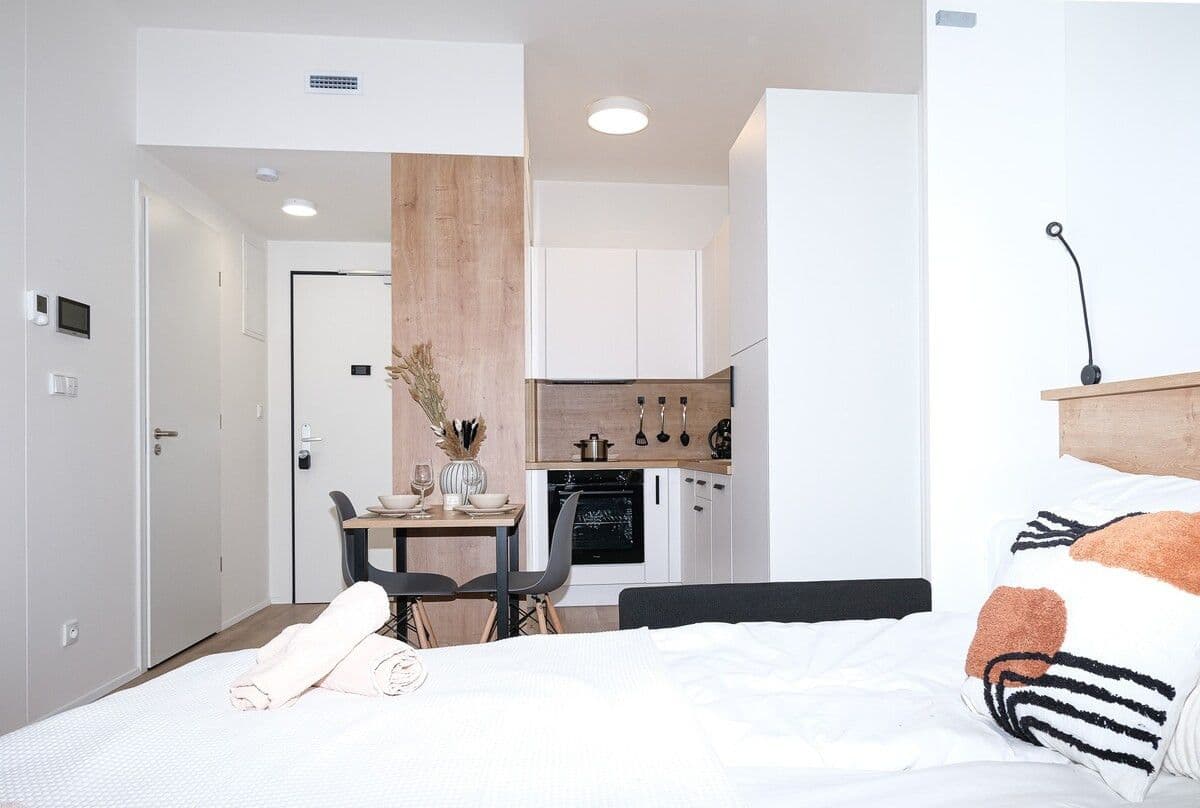 Pronájem bytu 23 m², Plzeňská, Praha, Praha Pronájem bytu 23 m², Plzeňská, Praha, Praha