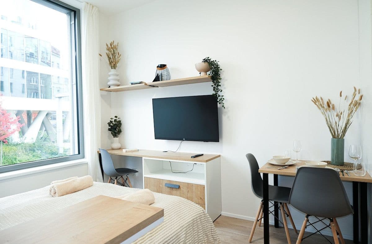 Pronájem bytu 20 m², Plzeňská, Praha, Praha Pronájem bytu 20 m², Plzeňská, Praha, Praha