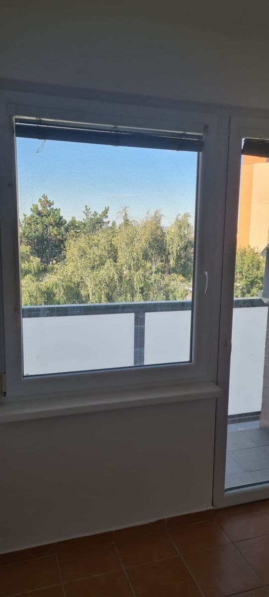 Pronájem bytu 2+1 65 m², Hlboká, Levice, Nitriansky kraj Pronájem bytu 2+1 65 m², Hlboká, Levice, Nitriansky kraj