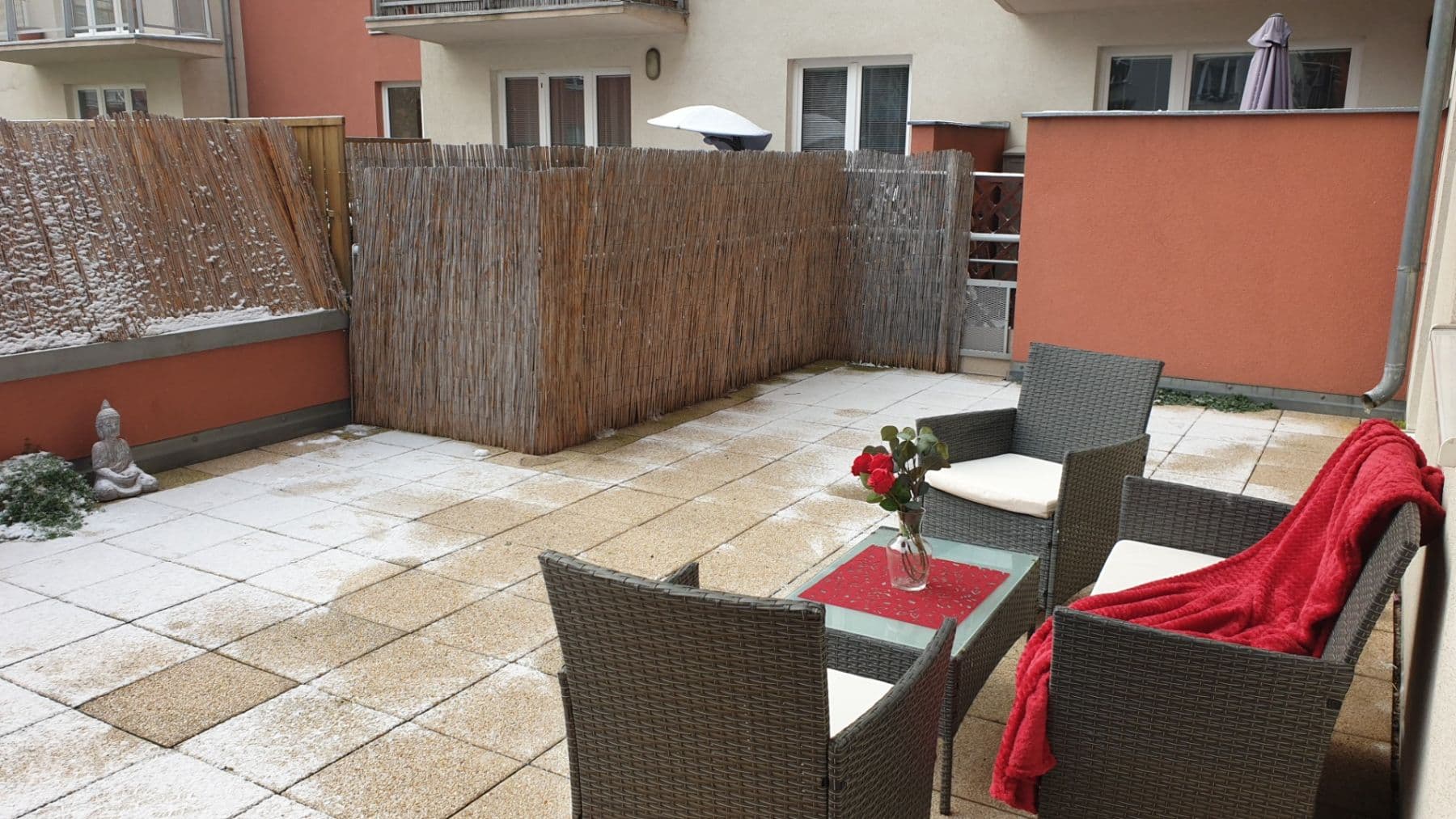 Pronájem bytu 2+kk 84 m², Mikanova, Praha, Praha Pronájem bytu 2+kk 84 m², Mikanova, Praha, Praha