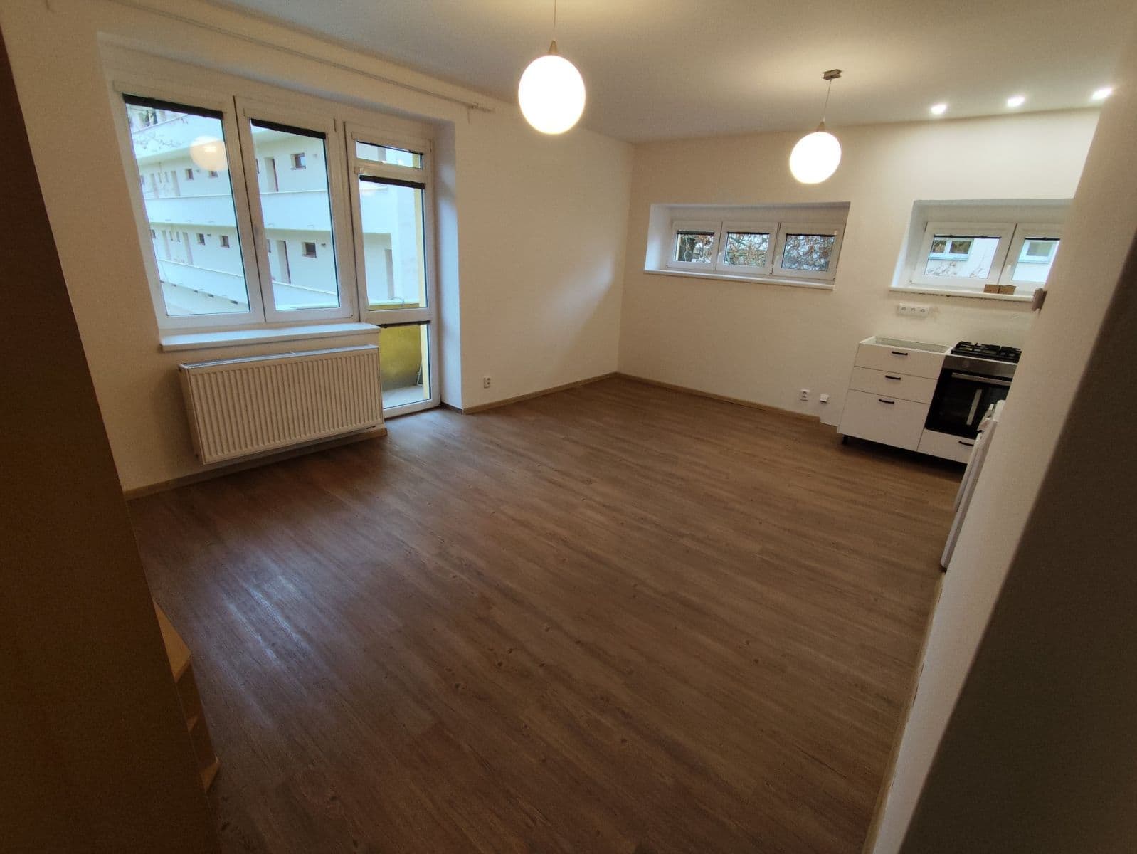 Pronájem bytu 2+kk 43 m², Renneská třída, Brno, Jihomoravský kraj Pronájem bytu 2+kk 43 m², Renneská třída, Brno, Jihomoravský kraj
