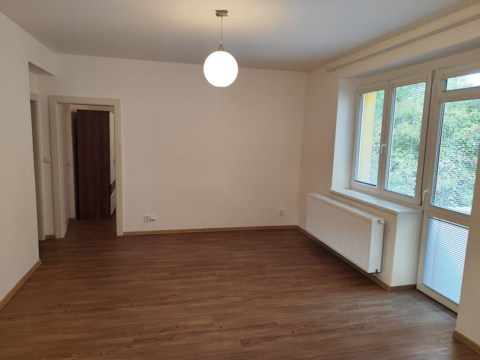 Pronájem bytu 2+kk 43 m², Renneská třída, Brno, Jihomoravský kraj Pronájem bytu 2+kk 43 m², Renneská třída, Brno, Jihomoravský kraj