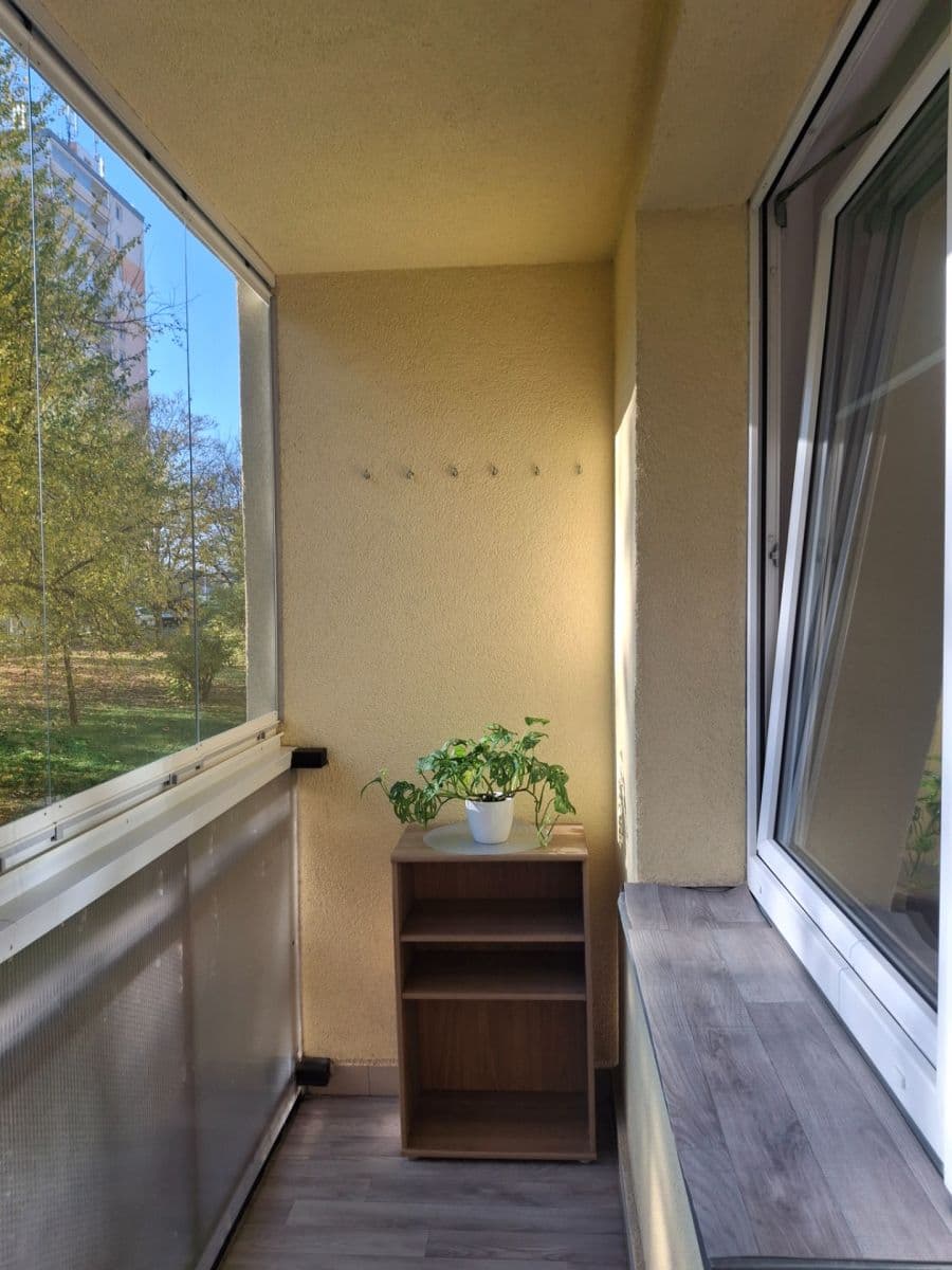 Prodej bytu 1+1 35 m², Bukovecká, Praha, Praha Prodej bytu 1+1 35 m², Bukovecká, Praha, Praha