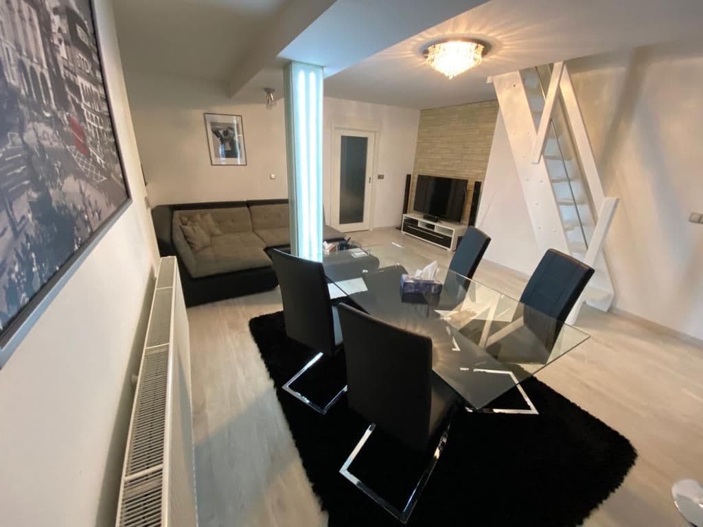 Prodej bytu 2+1 110 m², Osadní, Praha, Praha Prodej bytu 2+1 110 m², Osadní, Praha, Praha