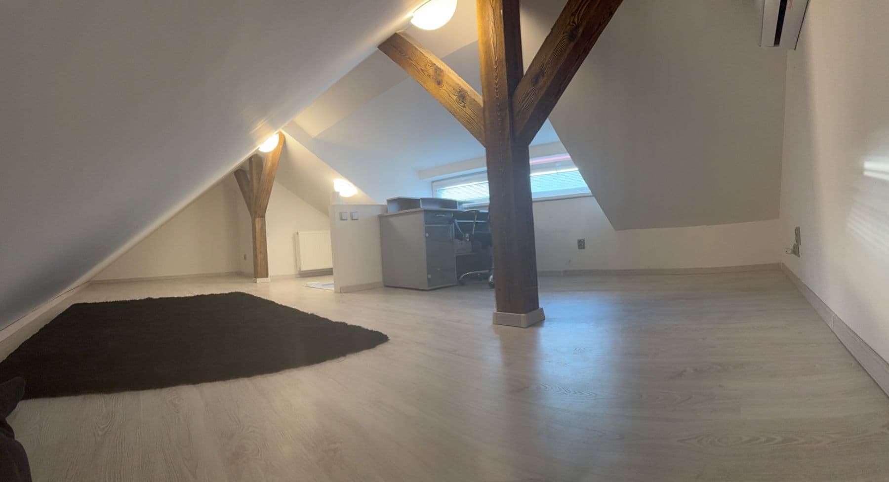 Prodej bytu 2+1 110 m², Osadní, Praha, Praha Prodej bytu 2+1 110 m², Osadní, Praha, Praha