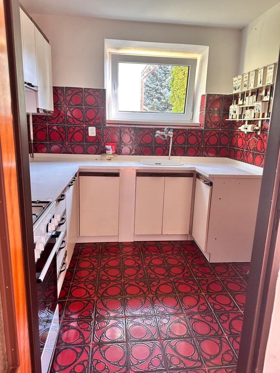 Pronájem bytu 1+kk 38 m², Pod Průsekem, Praha, Praha Pronájem bytu 1+kk 38 m², Pod Průsekem, Praha, Praha