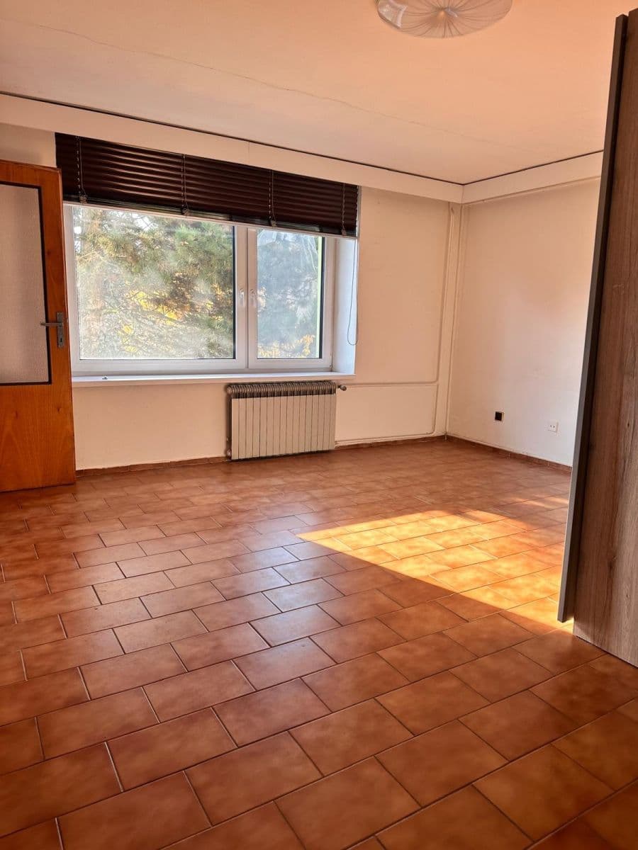 Pronájem bytu 1+kk 38 m², Pod Průsekem, Praha, Praha Pronájem bytu 1+kk 38 m², Pod Průsekem, Praha, Praha