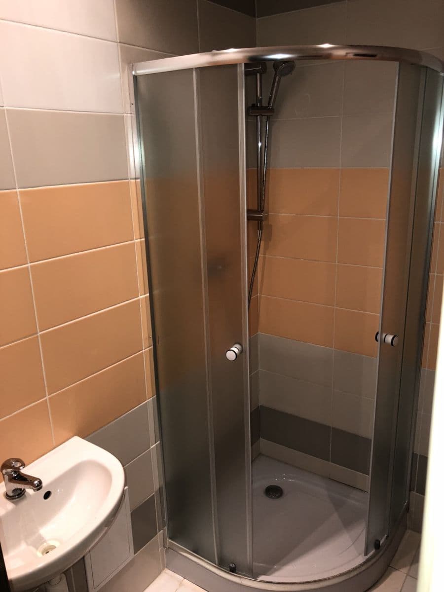 Prodej bytu 1+kk 27 m², Vlastislavova, Praha, Praha Prodej bytu 1+kk 27 m², Vlastislavova, Praha, Praha