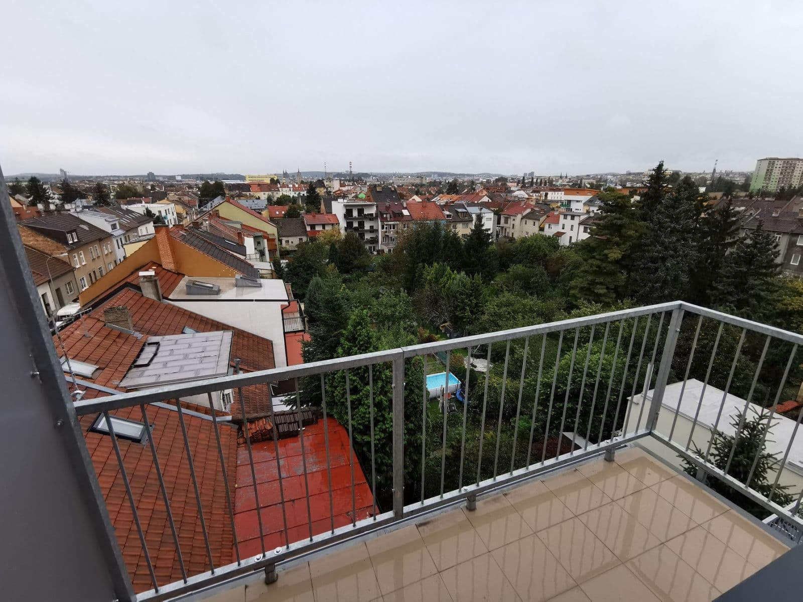 Pronájem bytu 1+kk 25 m², Mikšíčkova, Brno, Jihomoravský kraj Pronájem bytu 1+kk 25 m², Mikšíčkova, Brno, Jihomoravský kraj