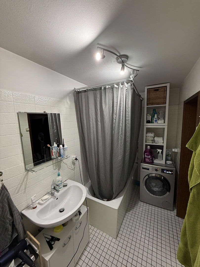 Pronájem bytu 3+kk 92 m², Schlüchtern, Hessen Pronájem bytu 3+kk 92 m², Schlüchtern, Hessen