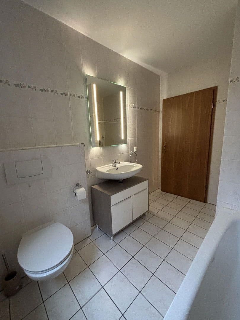 Pronájem bytu 4+1 94 m², Bodenwerder, Dolní Sasko Pronájem bytu 4+1 94 m², Bodenwerder, Dolní Sasko