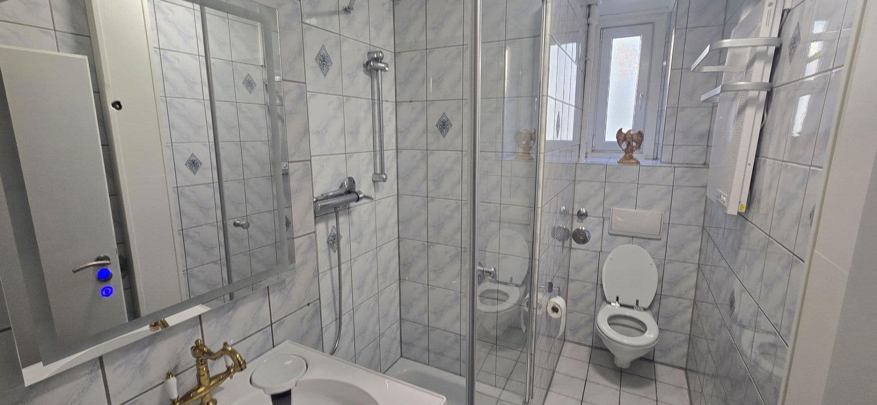 Pronájem bytu 1+1 32 m², Duisburgerstraße 22, Bad Cannstatt, Bádensko-Württembersko Pronájem bytu 1+1 32 m², Duisburgerstraße 22, Bad Cannstatt, Bádensko-Württembersko