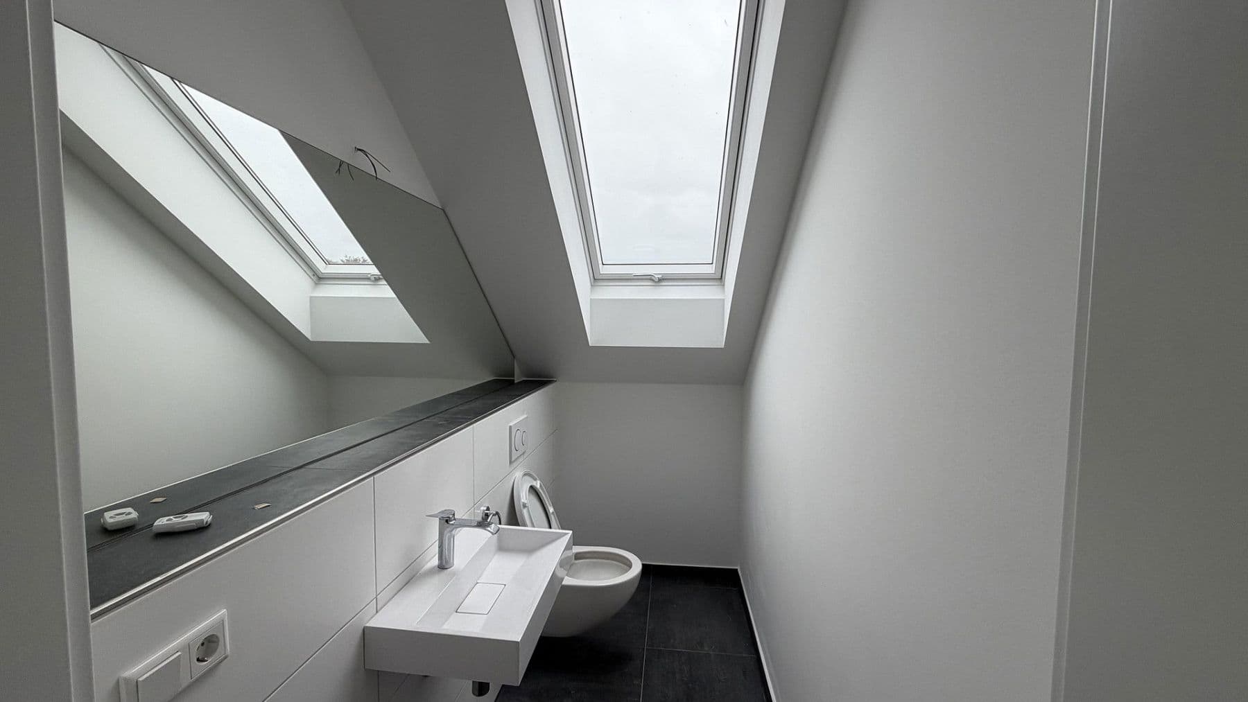 Pronájem bytu 3+1 90 m², Köln, Severní Porýní-Vestfálsko Pronájem bytu 3+1 90 m², Köln, Severní Porýní-Vestfálsko