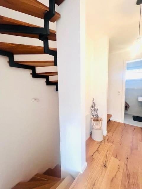 Prodej domu 110 m², pozemek 57 m², Neideckerstraße 4, Mainz, Porýní-Falc Prodej domu 110 m², pozemek 57 m², Neideckerstraße 4, Mainz, Porýní-Falc