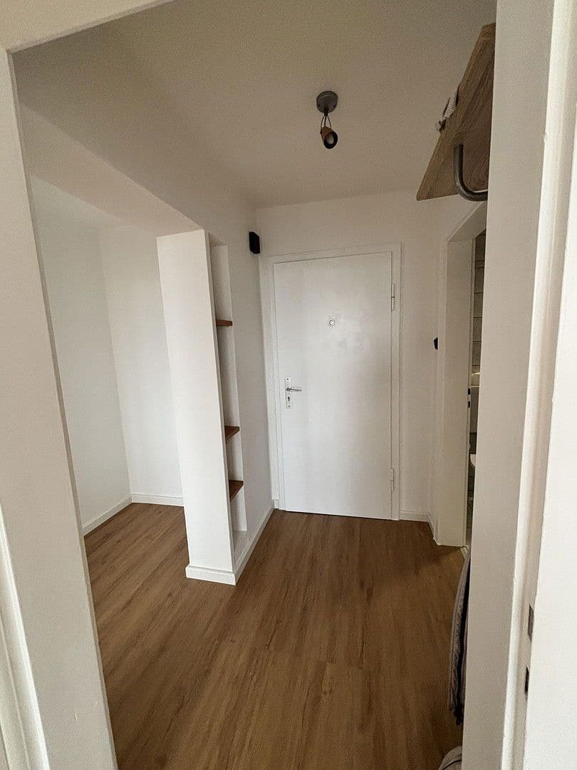 Prodej bytu 2+1 54 m², Engadiner Straße 52, München, Bavorsko Prodej bytu 2+1 54 m², Engadiner Straße 52, München, Bavorsko