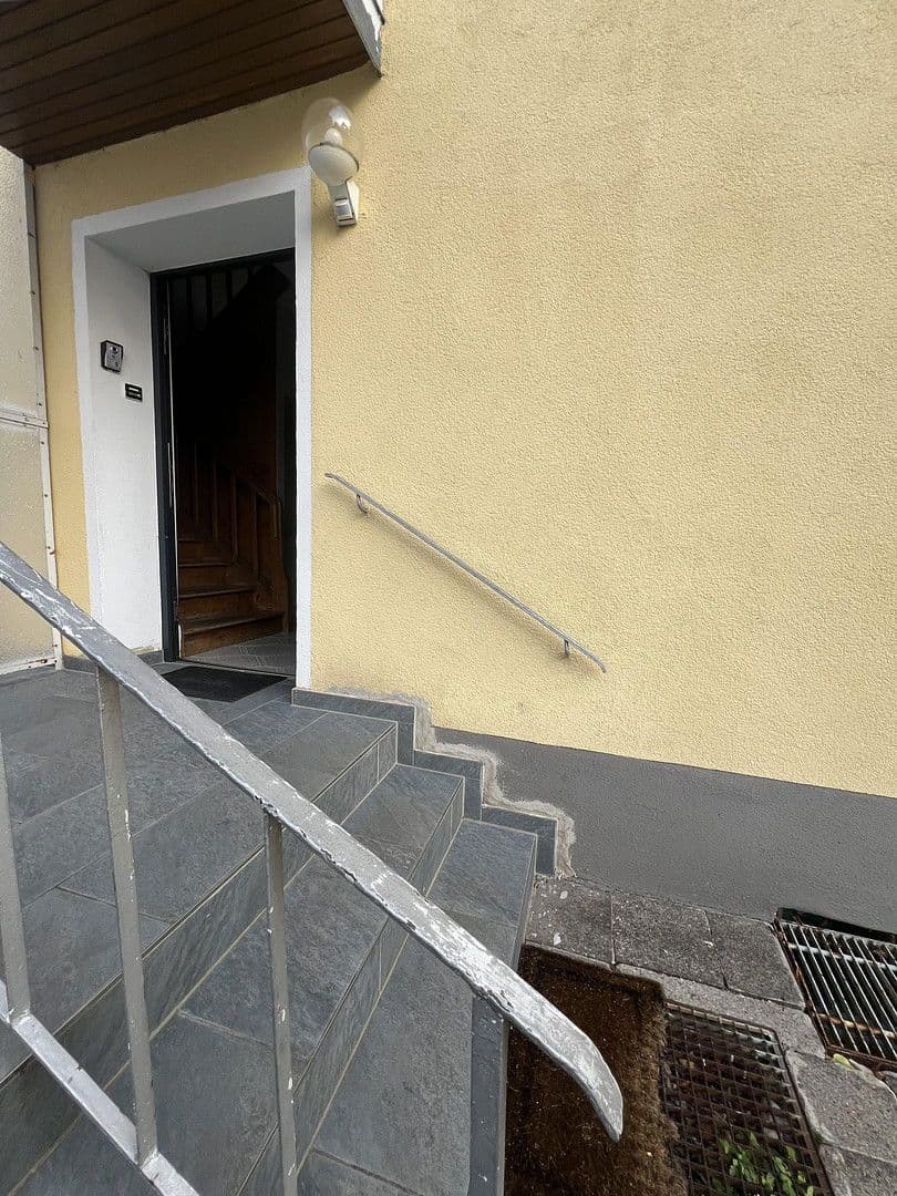 Prodej domu 187 m², pozemek 1.075 m², Augsburg, Bavorsko Prodej domu 187 m², pozemek 1.075 m², Augsburg, Bavorsko