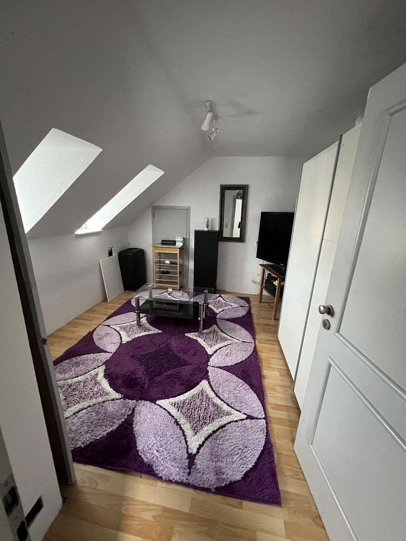 Prodej domu 187 m², pozemek 1.075 m², Augsburg, Bavorsko Prodej domu 187 m², pozemek 1.075 m², Augsburg, Bavorsko