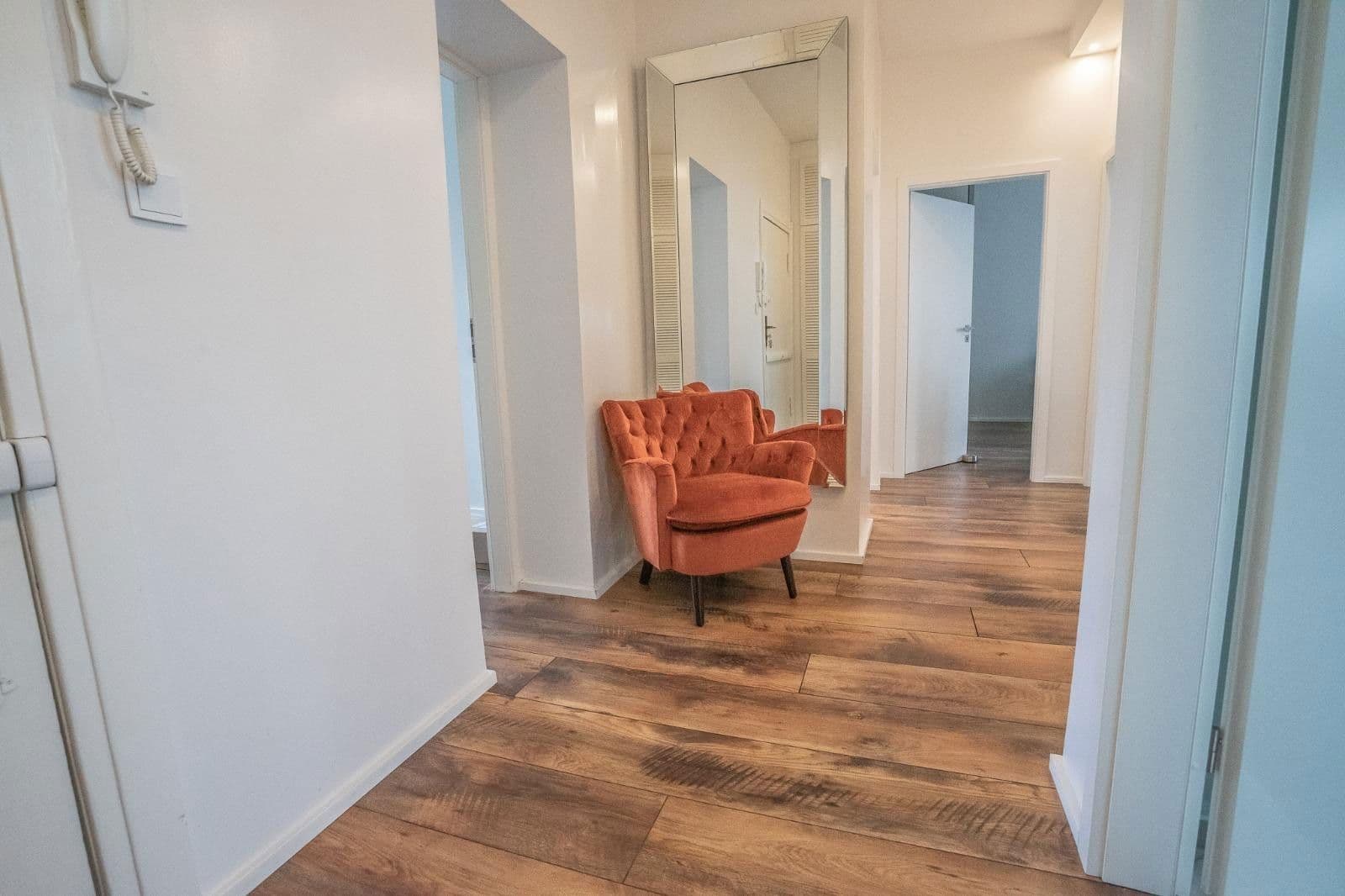 Pronájem bytu 3+1 79 m², Ollenhauerstraße 46, Berlin, Berlín Pronájem bytu 3+1 79 m², Ollenhauerstraße 46, Berlin, Berlín