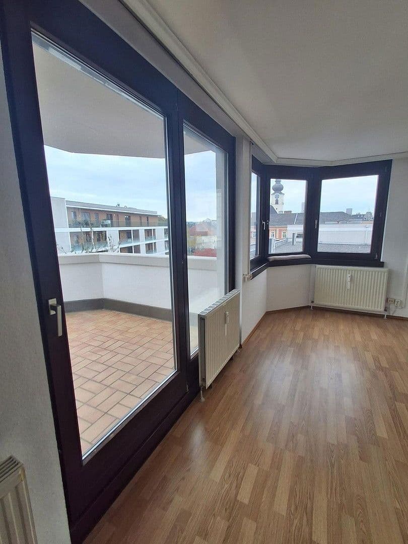 Prodej bytu 4+1 107 m², Herrengasse 2b / Adlerstraße 1, Wels, Horní Rakousko Prodej bytu 4+1 107 m², Herrengasse 2b / Adlerstraße 1, Wels, Horní Rakousko